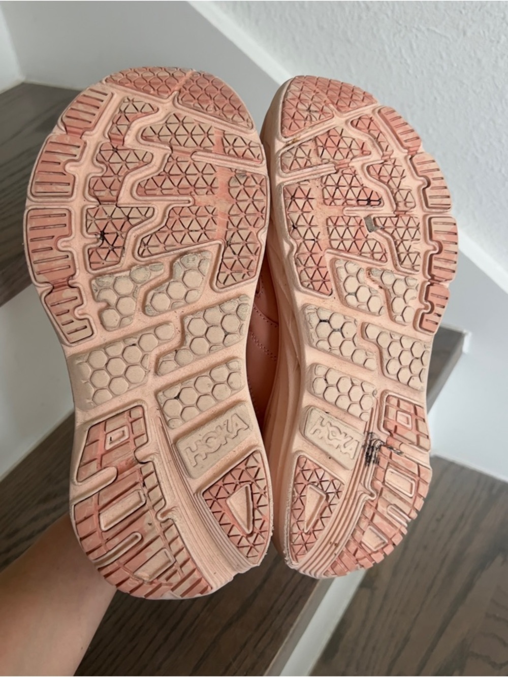 HOKA Vibrant Bloom U Bondi L BP Floral Sneakers in Dry Clay / Dawn Light - 8.5 - Picture 8 of 9